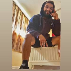 Meet your Posher, Marcos